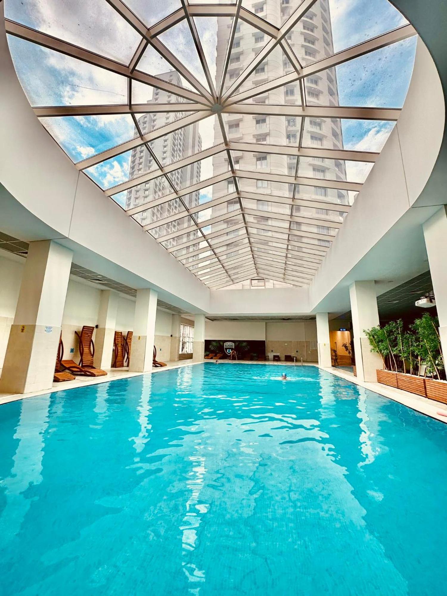 Skopje Sky City 19Th Floor Twin & 12Th Floor & 25Th & 33 Floor Apartments & With Pool & Spa & Gym & Parking Included In Price Dış mekan fotoğraf