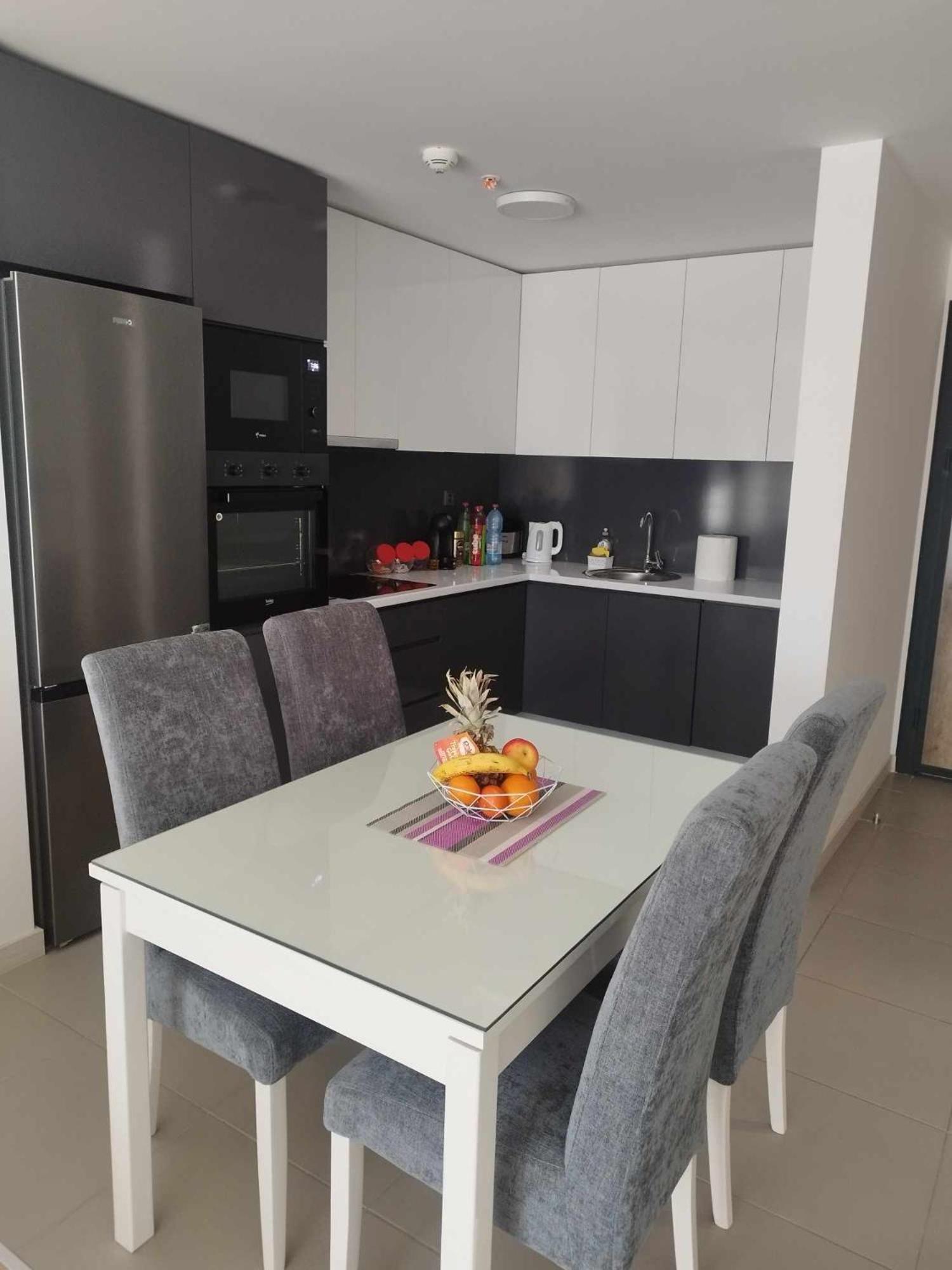 Skopje Sky City 19Th Floor Twin & 12Th Floor & 25Th & 33 Floor Apartments & With Pool & Spa & Gym & Parking Included In Price Dış mekan fotoğraf