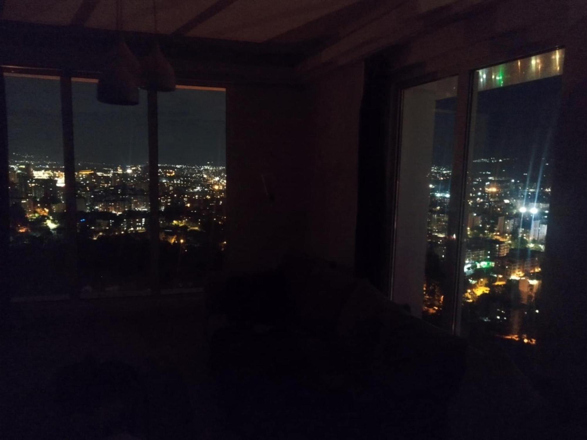 Skopje Sky City 19Th Floor Twin & 12Th Floor & 25Th & 33 Floor Apartments & With Pool & Spa & Gym & Parking Included In Price Dış mekan fotoğraf