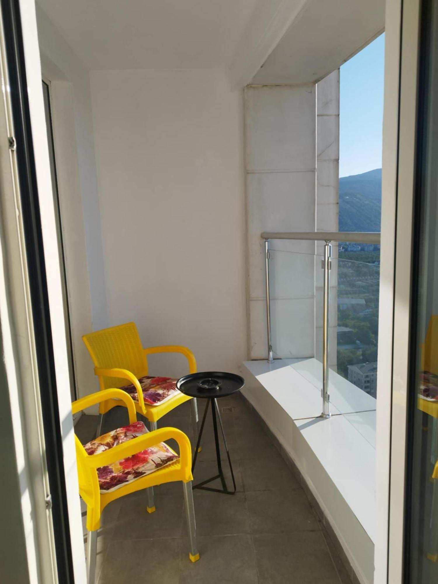 Skopje Sky City 19Th Floor Twin & 12Th Floor & 25Th & 33 Floor Apartments & With Pool & Spa & Gym & Parking Included In Price Dış mekan fotoğraf